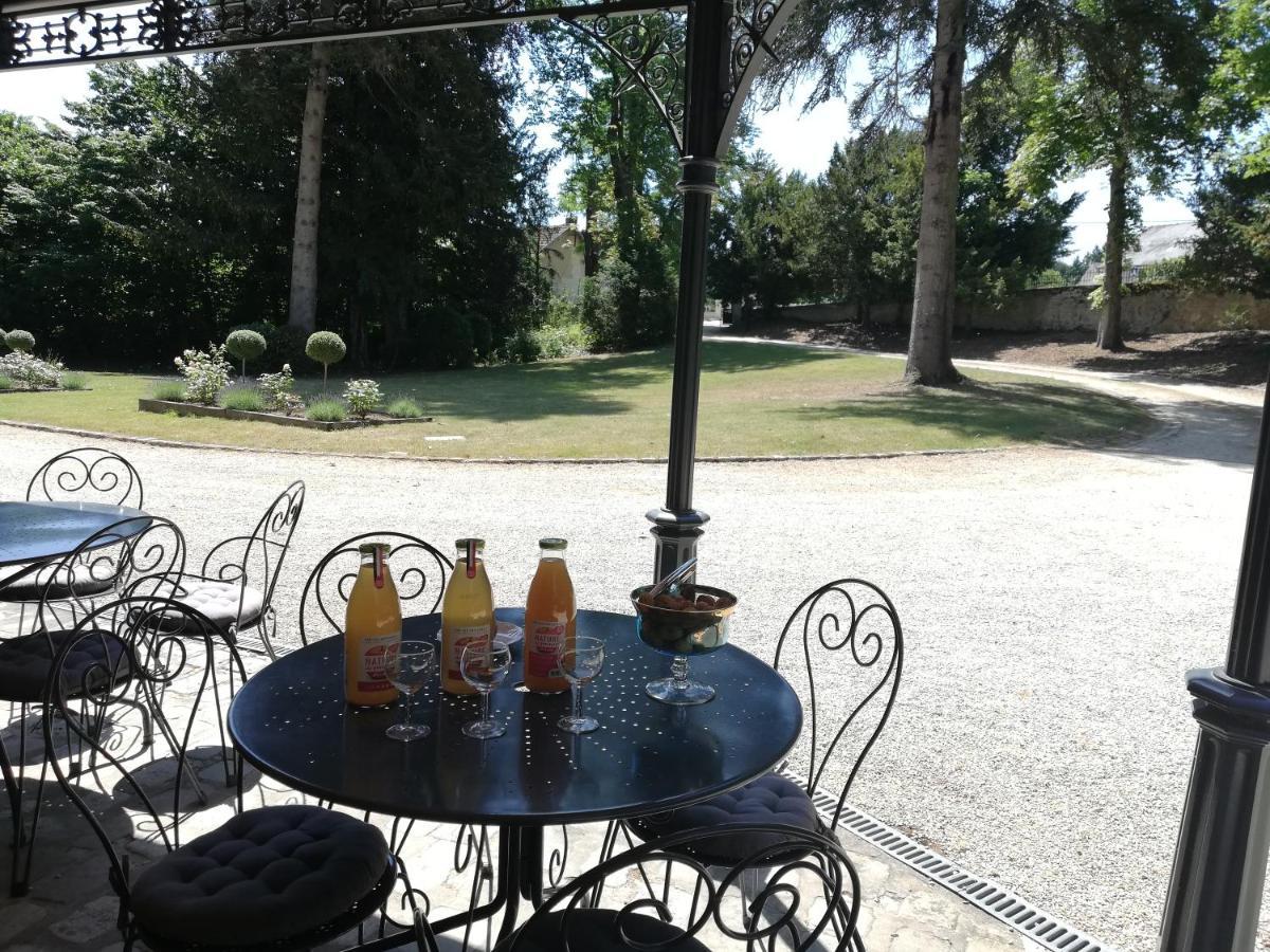 Manoir De La Touche Bed and Breakfast Azay-le-Rideau Exteriör bild
